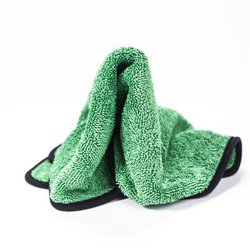 FLUFFY green towel 40 x 40 cm 