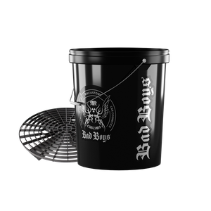 Schwarzer Detailing Bucket mit Grit Guard BadBoys