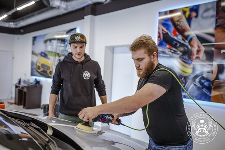 Group Training | Auto detailing 3 people | 2 days - RRCustoms Training Center