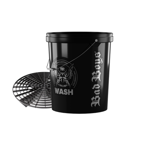 Schwarzer Putzeimer mit Grit Guard WASH