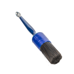 Blue brush with black bristles no. 18
