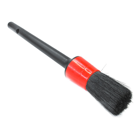 Black-Red Brush No. 18