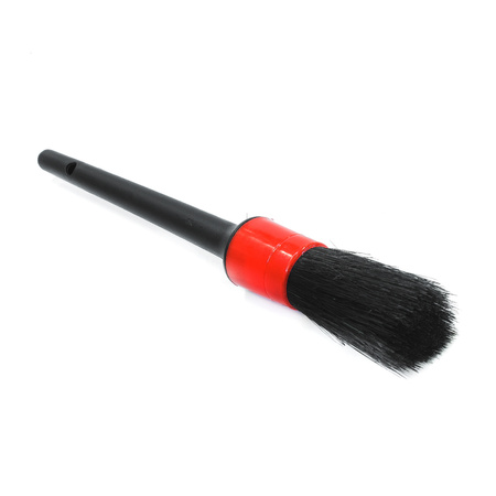 Black-Red Brush No. 14